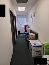 2301 W Lincoln Ave, Anaheim, CA à louer Photo intérieure- Image 2 de 9