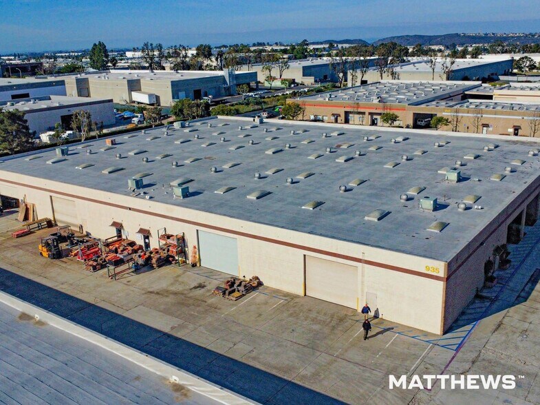 935 Poinsettia Ave, Vista, CA à louer - Photo du bâtiment - Image 2 de 4