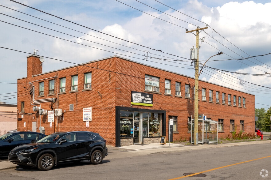 360-366 Av Lafleur, Montréal, QC à louer - Photo du bâtiment - Image 2 de 4