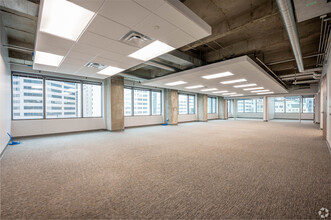 10 W Market St, Indianapolis, IN for lease Interior Photo- Image 2 of 6