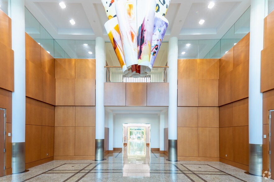 3600 Arco Corporate Dr, Charlotte, NC à louer - Photo intérieure - Image 2 de 22