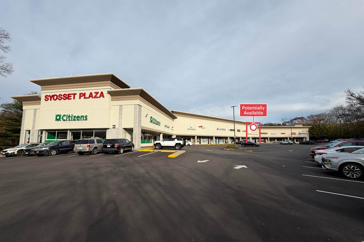 621 Jericho Tpke, Syosset, NY for lease Building Photo- Image 1 of 6