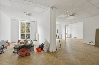 64 Quai De Jemmapes, Paris for lease Interior Photo- Image 2 of 4