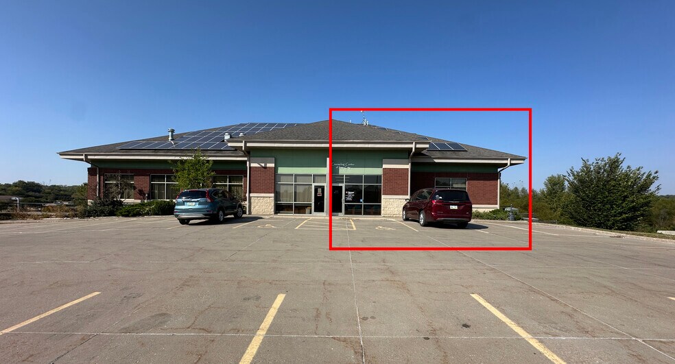 3030 Northgate Dr, Iowa City, IA à louer - Photo du bâtiment - Image 1 de 5