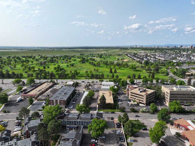 9780 E Girard Ave, Denver, CO à vendre - Photo du bâtiment - Image 3 de 4