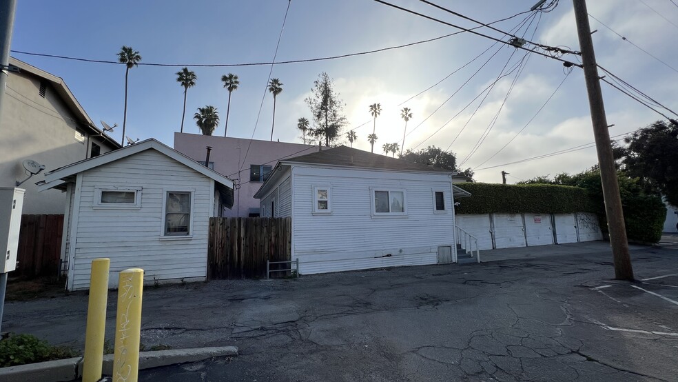 1537 Corinth Ave, Los Angeles, CA for sale - Building Photo - Image 2 of 3