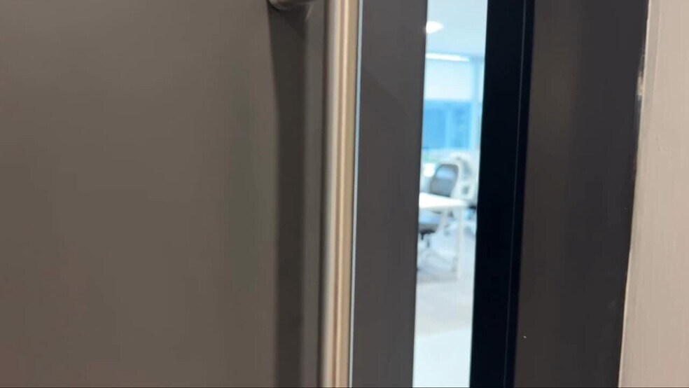 1 Exchange Quay, Manchester à louer - Vidéo sur l’inscription commerciale - Image 3 de 74