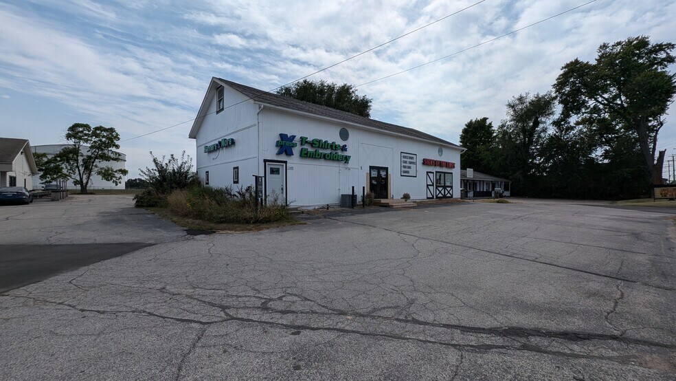 12650 Adams Rd, Granger, IN for lease - Building Photo - Image 1 of 5