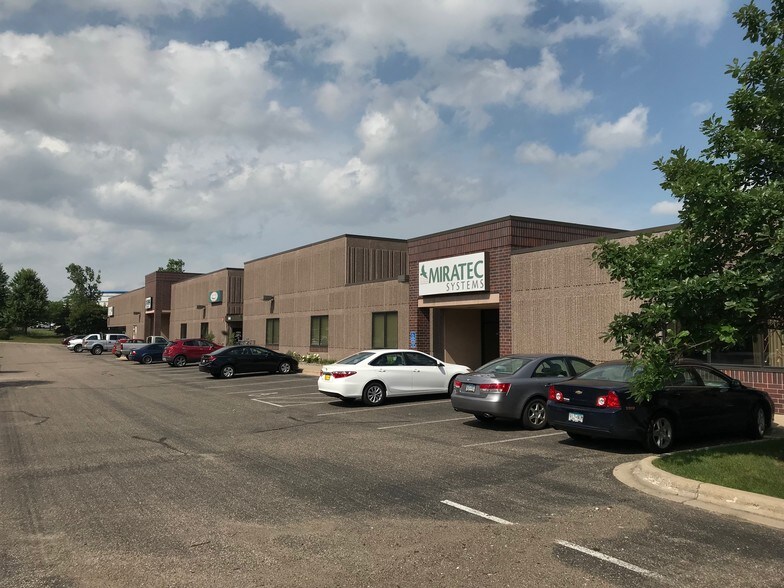640-660 Olive St, Saint Paul, MN à louer - Photo du bâtiment - Image 3 de 3