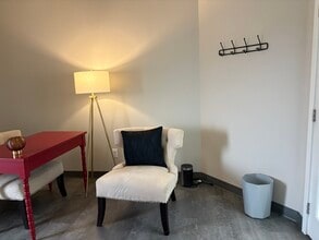 112 N University Rd, Spokane, WA à louer Photo intérieure- Image 2 de 6