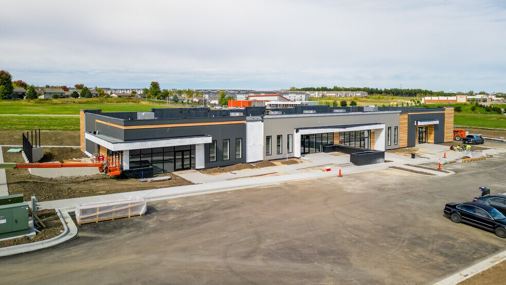 3629 Sarah Pl NW, Rochester, MN à louer - Photo du bâtiment - Image 3 de 27