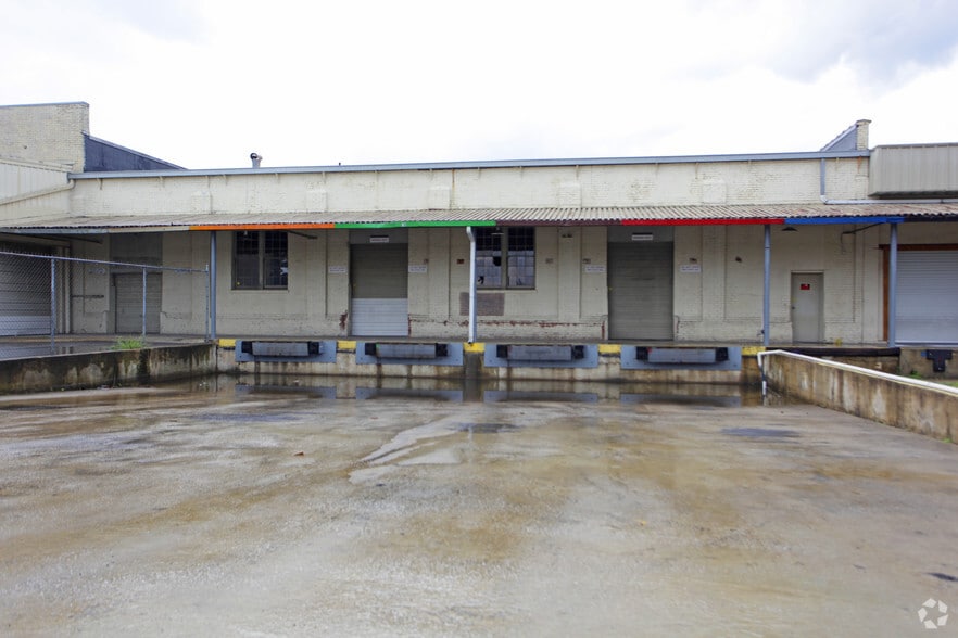 4330 Florence St, Birmingham, AL for lease - Building Photo - Image 3 of 8