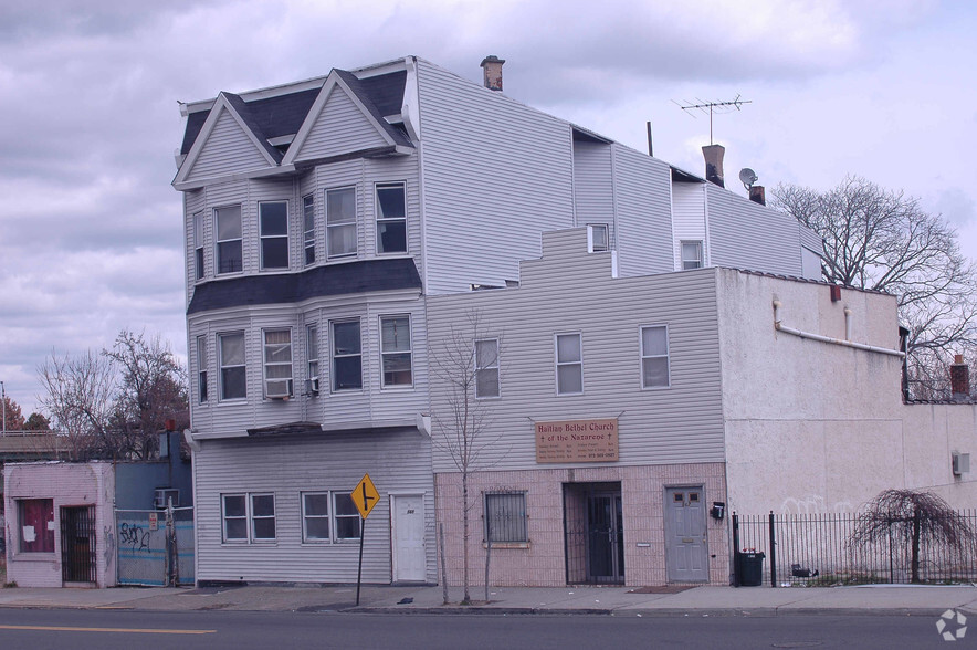 565 Main St, Paterson, NJ for sale - Building Photo - Image 3 of 4