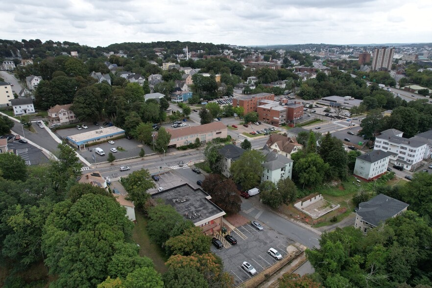 130 Lincoln St, Worcester, MA for lease - Building Photo - Image 3 of 12