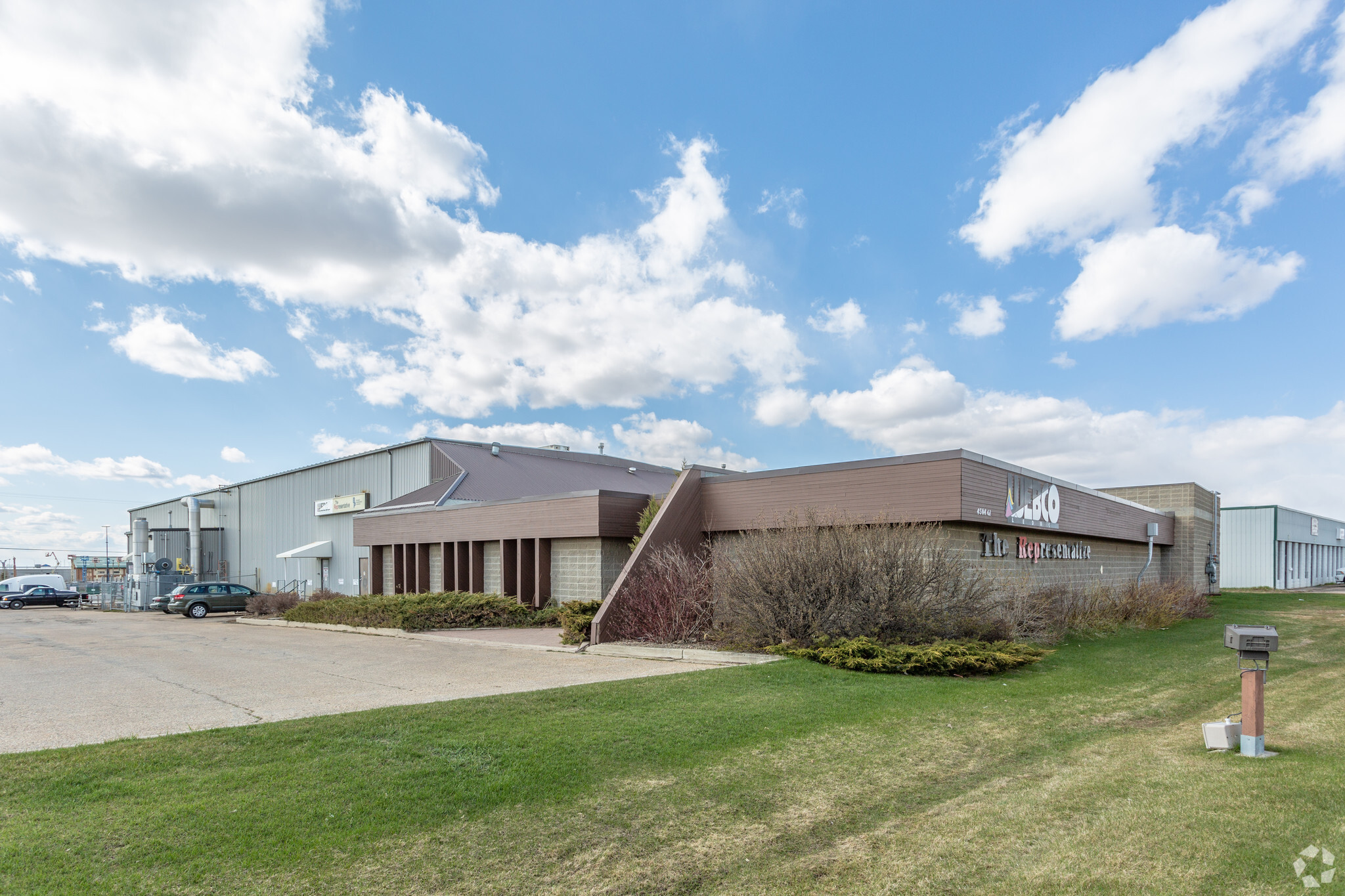 4504 61st Ave, Leduc, AB for lease Building Photo- Image 1 of 5