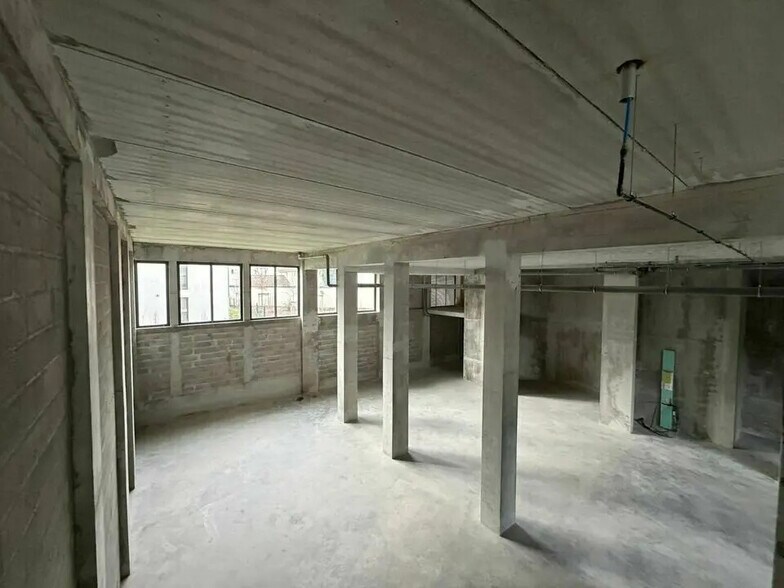 Bureau dans Lyon à vendre - Photo du bâtiment - Image 3 de 9