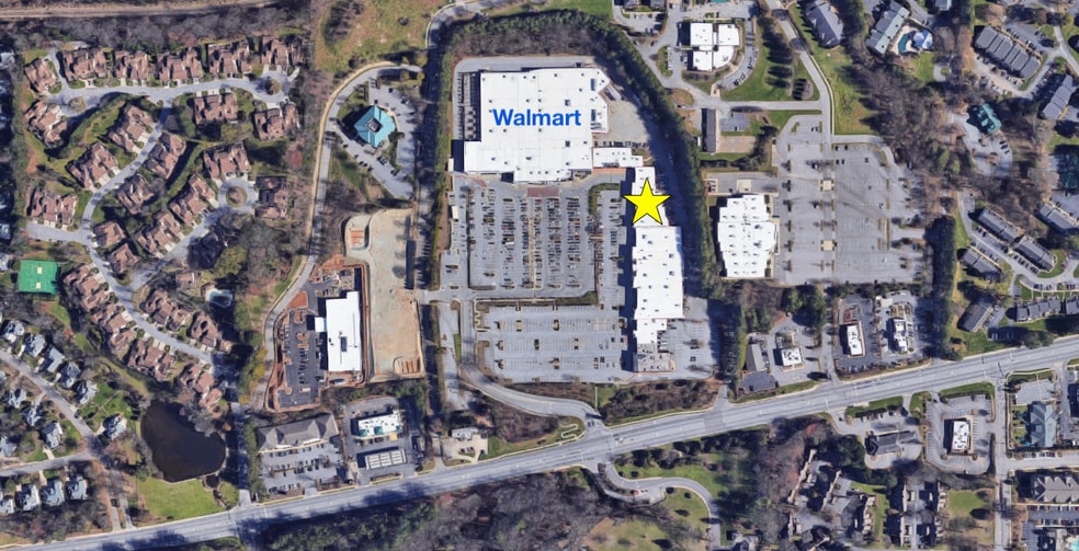 1636 Hendersonville Rd, Asheville, NC for lease - Building Photo - Image 3 of 6