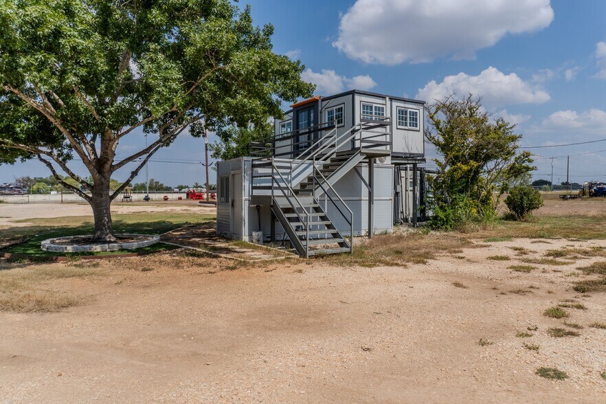 14150 Interstate 10 E, Converse, TX à louer - Photo du bâtiment - Image 2 de 3