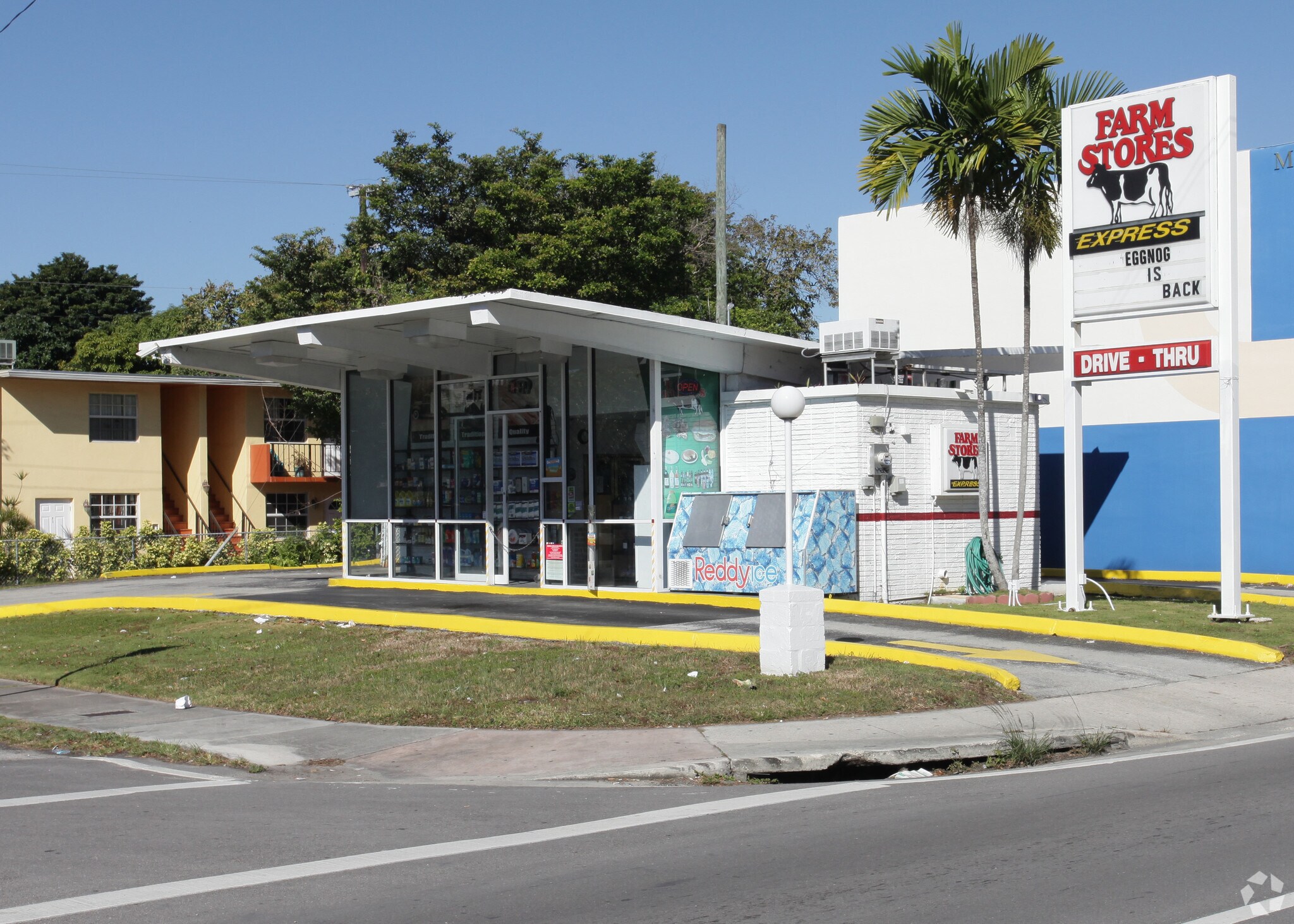 2756 NW 37th Ave, Coconut Grove, FL à vendre Photo principale- Image 1 de 7