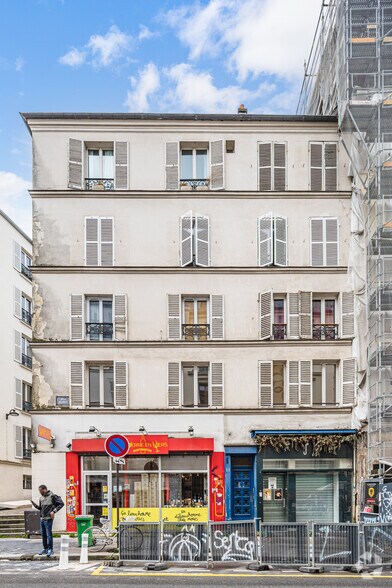 Rue Ramey, Paris à vendre - Photo du bâtiment - Image 2 de 2