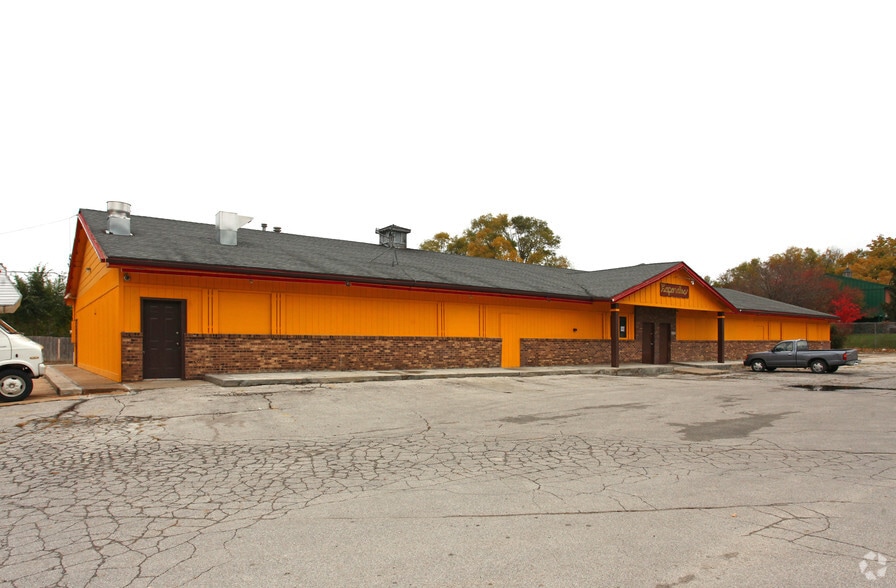 4500 NW 6th Dr, Des Moines, IA for sale - Primary Photo - Image 1 of 2