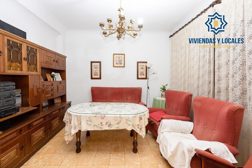 Calle San Ildefonso, 10, Peligros, Granada for sale - Building Photo - Image 3 of 29