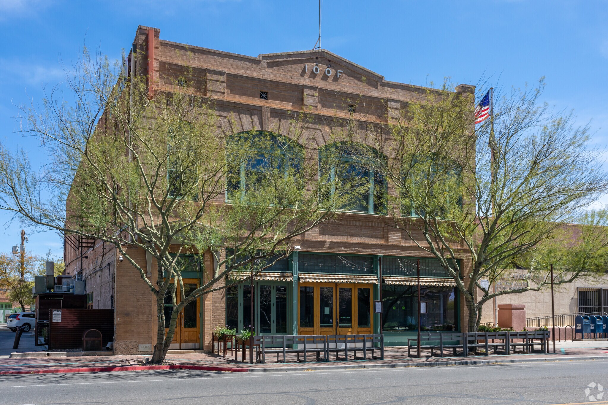 135 S 6th Ave, Tucson, AZ for lease Primary Photo- Image 1 of 8