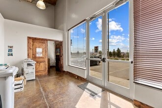 2051 E Red Hills Pky, Saint George, UT for lease Building Photo- Image 2 of 3