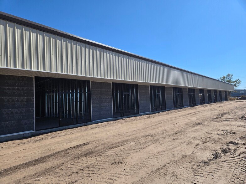 2501 Old Dixie Hwy, Kissimmee, FL for lease - Construction Photo - Image 3 of 5
