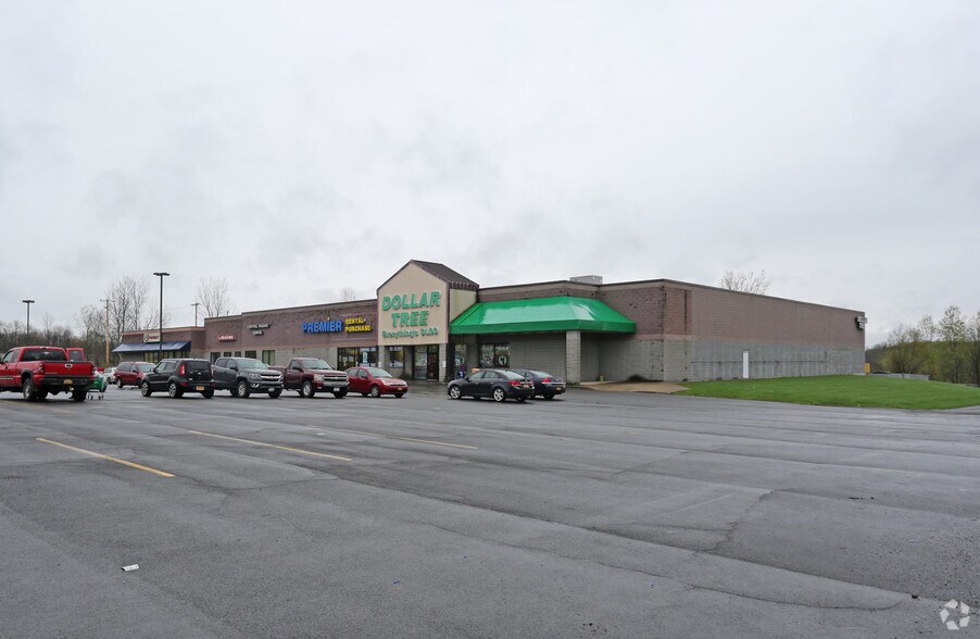 3031-3035 East Ave, Central Square, NY à louer - Photo du bâtiment - Image 2 de 6