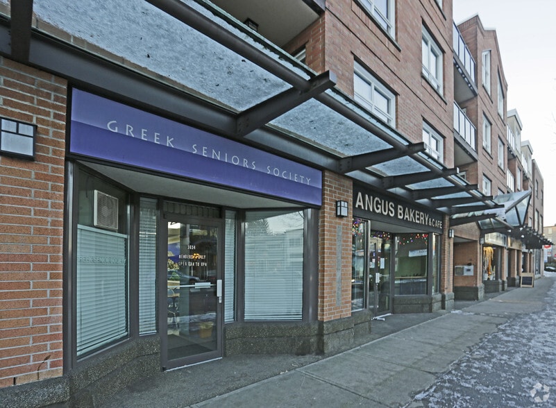 3638 W Broadway, Vancouver, BC à vendre - Photo du bâtiment - Image 3 de 7