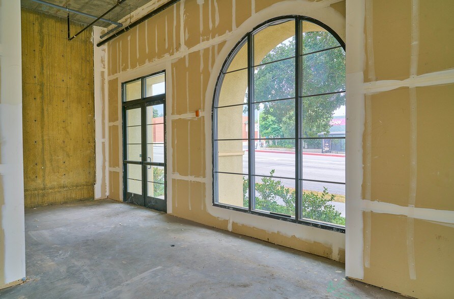 1769 E Walnut St, Pasadena, CA à louer - Photo intérieure - Image 3 de 7