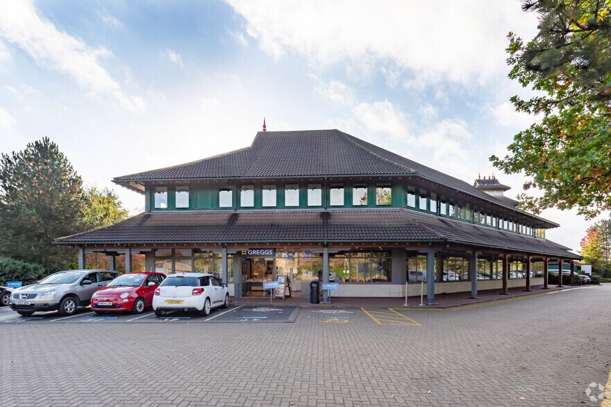 4200-4520 Solihull Pky, Birmingham à louer - Photo du bâtiment - Image 3 de 13