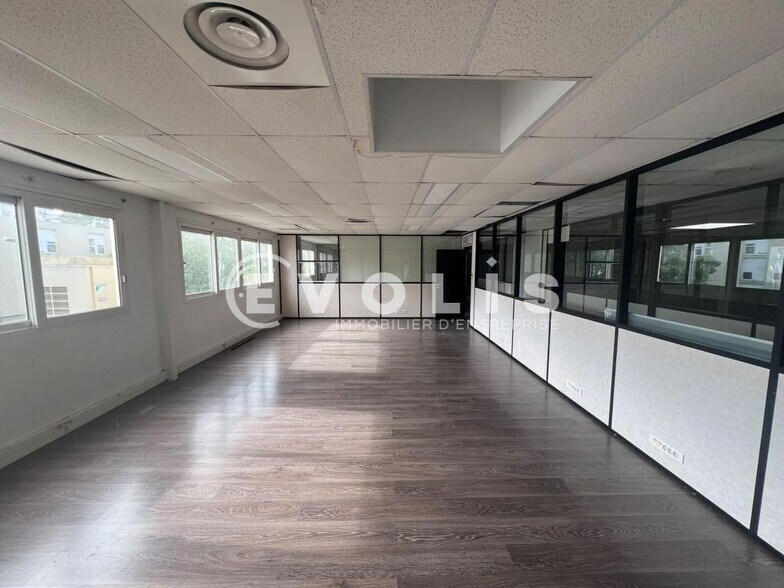Flex in Alfortville for sale - Interior Photo - Image 2 of 5