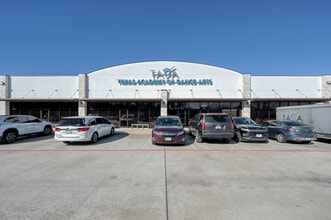 26797 Hanna Rd, Conroe, TX à louer Photo intérieure- Image 1 de 54