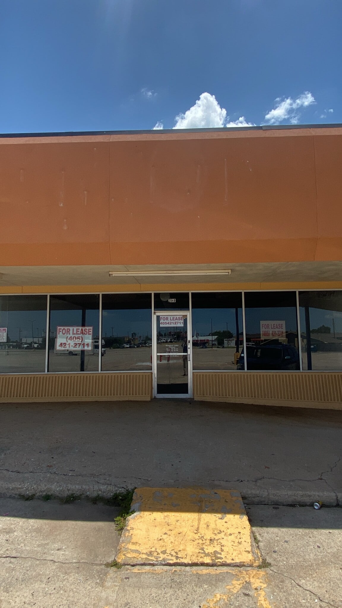 2900-2962 SW 59th St, Oklahoma City, OK for lease Interior Photo- Image 1 of 16