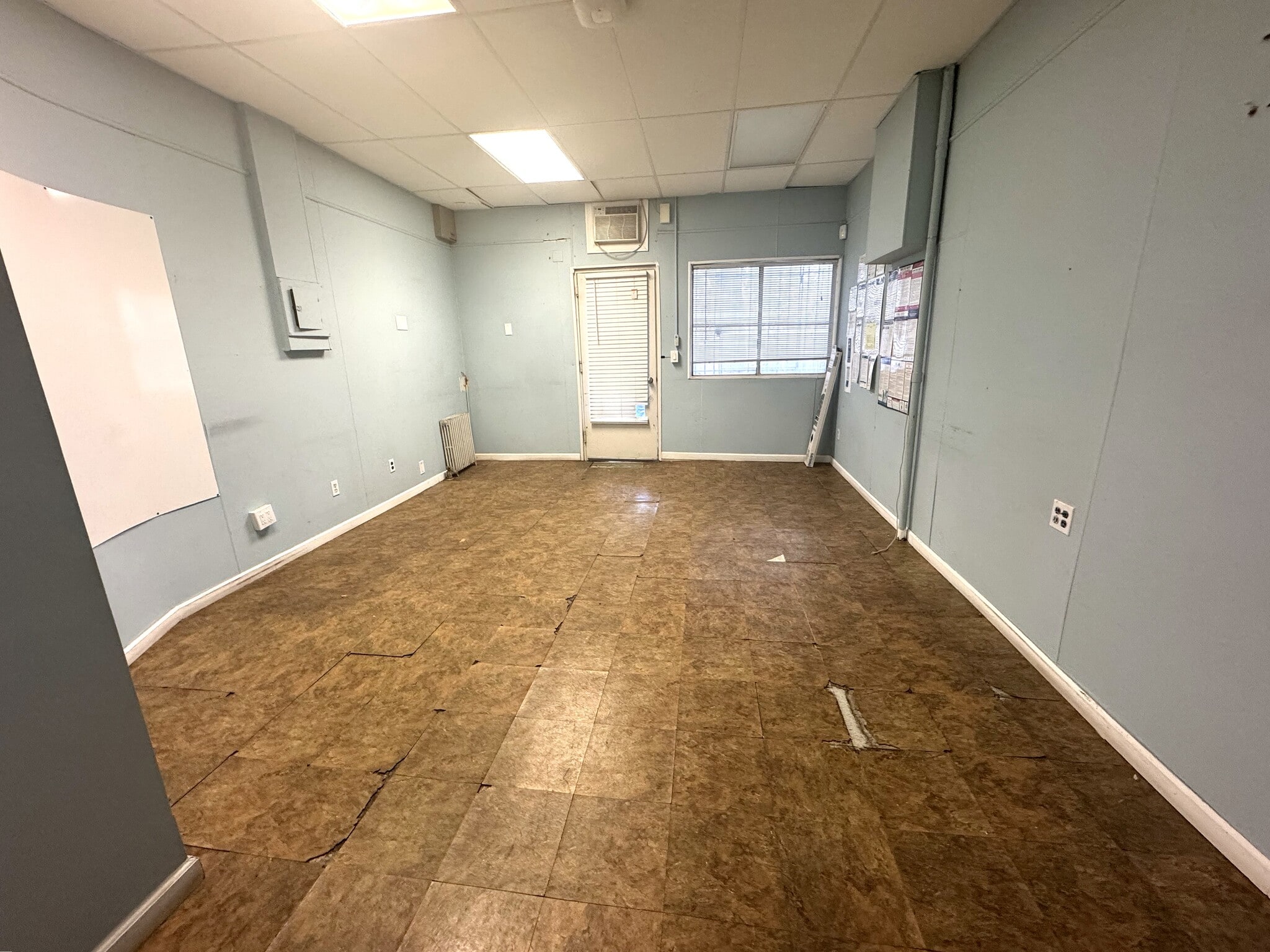 3134 14th St, Long Island City, NY for lease Building Photo- Image 1 of 8