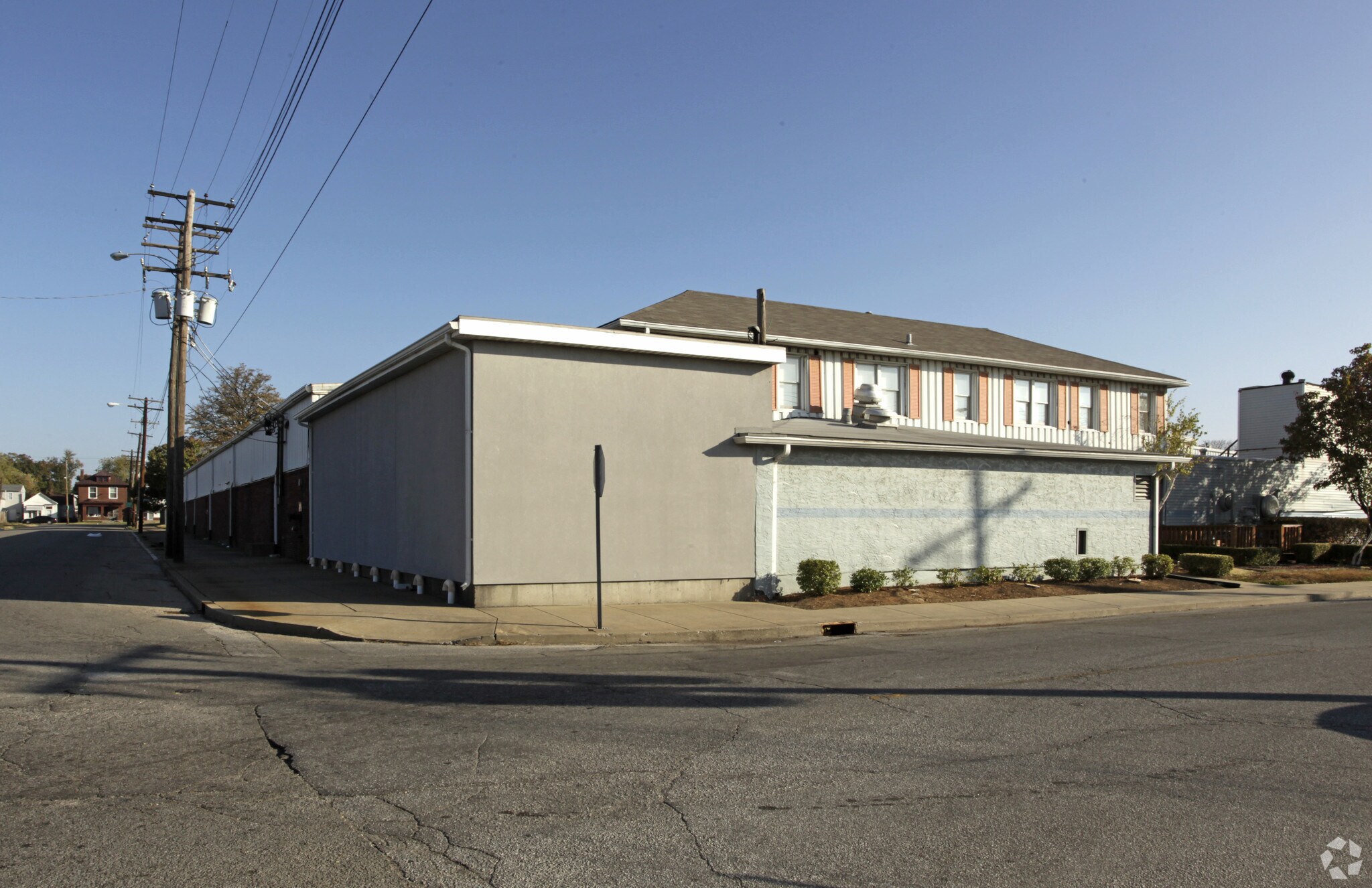 227 S 30th St, Louisville, KY à louer Photo principale- Image 1 de 3