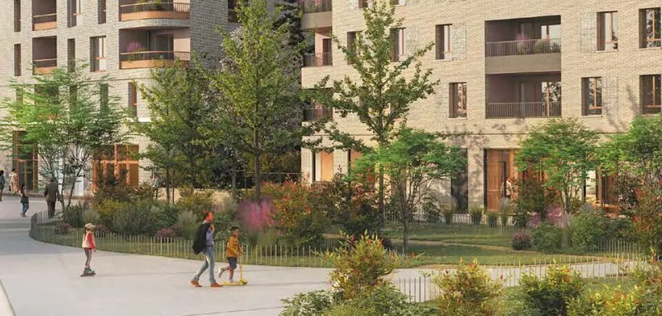 Retail in Alfortville for lease Building Photo- Image 1 of 6