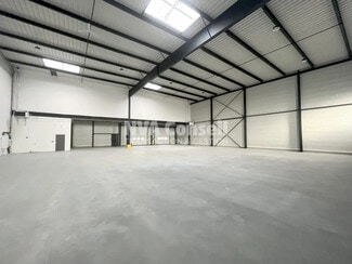 More details for 6 Avenue Du Vert Galant, SAINT-OUEN-L'AUMONE - Industrial for Lease