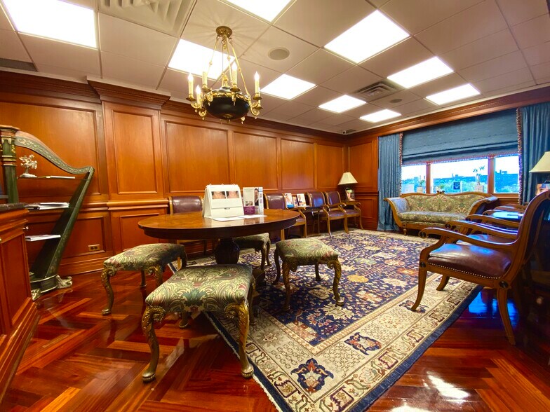 1523 Voorhies Ave, Brooklyn, NY à vendre - Photo intérieure - Image 2 de 5