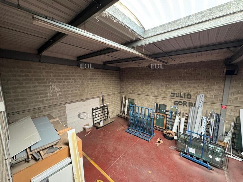 Flex dans Noisiel à louer - Photo du bâtiment - Image 3 de 12