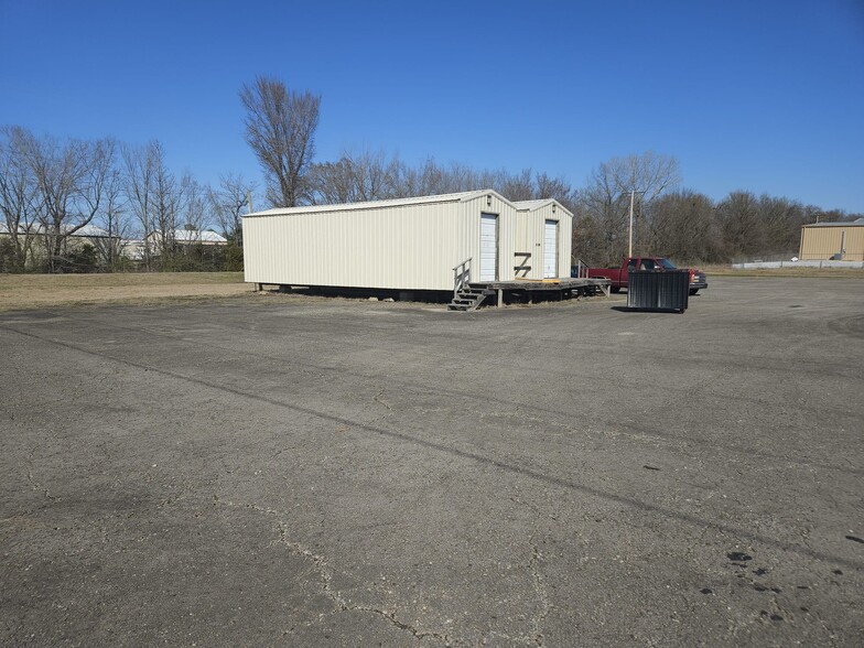 206 SE 10th St, Stigler, OK for sale - Building Photo - Image 2 of 11