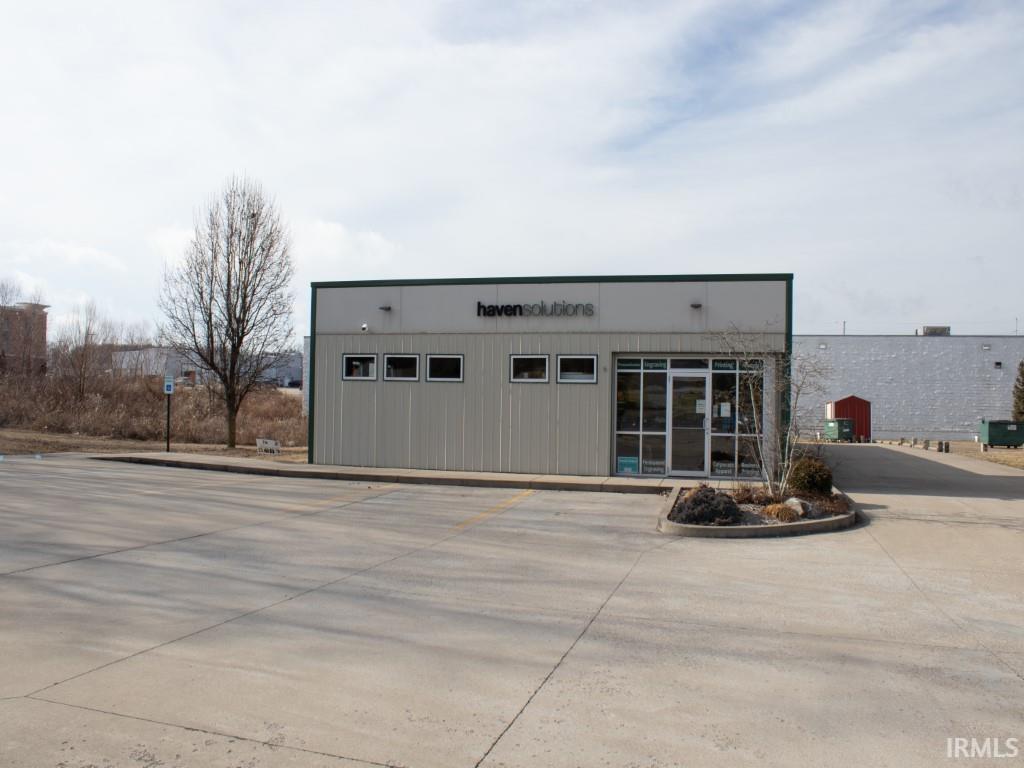2759 N Ford Rd, Vincennes, IN à vendre Photo du bâtiment- Image 1 de 24