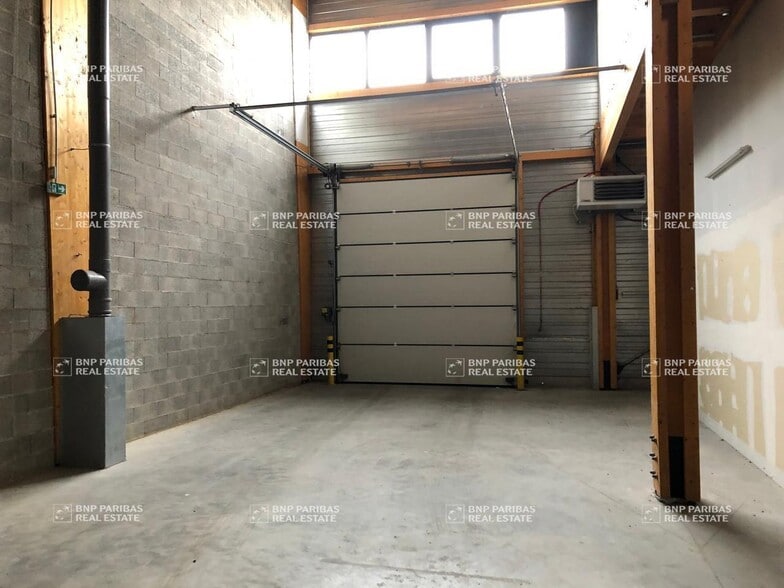 34-36 Rue Jacobi-Netter, Strasbourg for lease - Interior Photo - Image 3 of 9