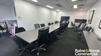 138 Elizabeth Dr, Liverpool à louer Photo intérieure- Image 1 de 2