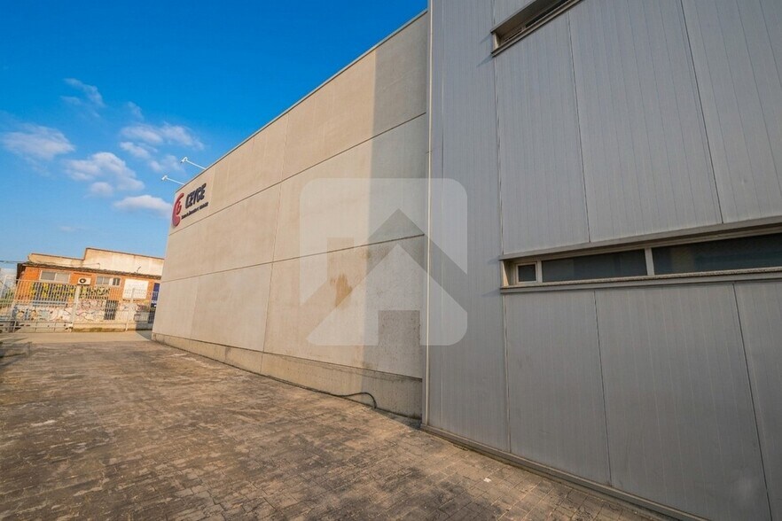 Industrial in Humanes de Madrid, Madrid for sale - Building Photo - Image 2 of 30