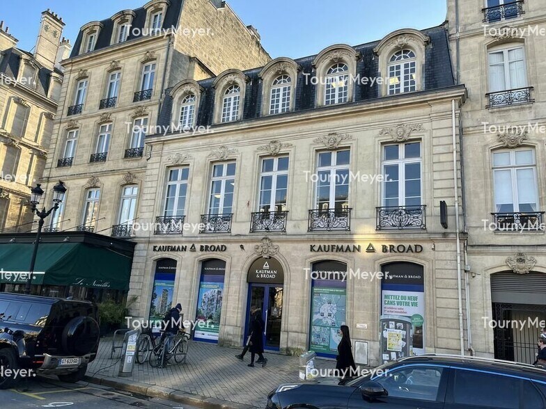 Office in Bordeaux for lease - Building Photo - Image 1 of 9