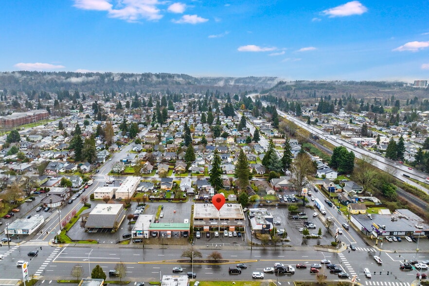 230 Auburn Way S, Auburn, WA for lease - Building Photo - Image 1 of 6