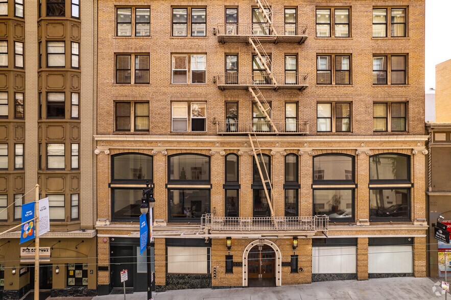 555 Post St, San Francisco, CA à vendre - Photo du bâtiment - Image 2 de 5